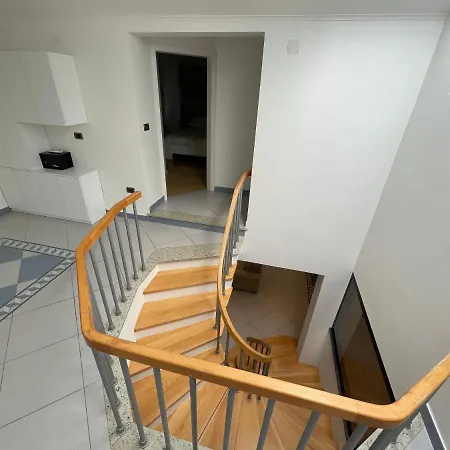 Matteo Apartment